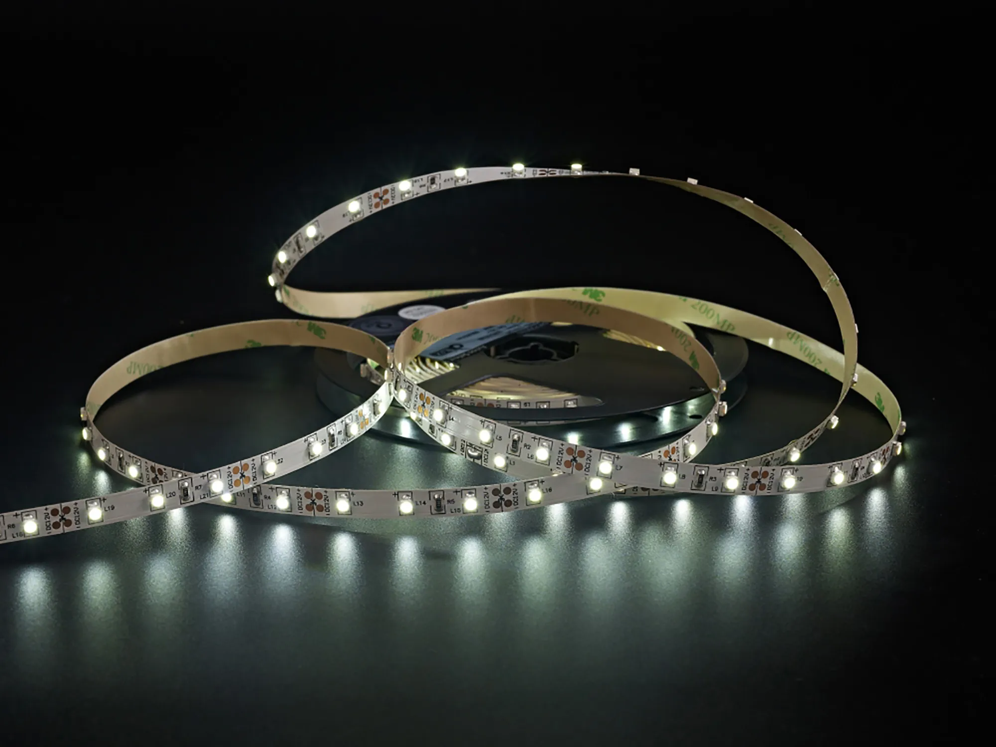 Axios Select 12V IP20 4.8W/m 3528 60LED/m Strip Lighting Dlux IP20 Strip